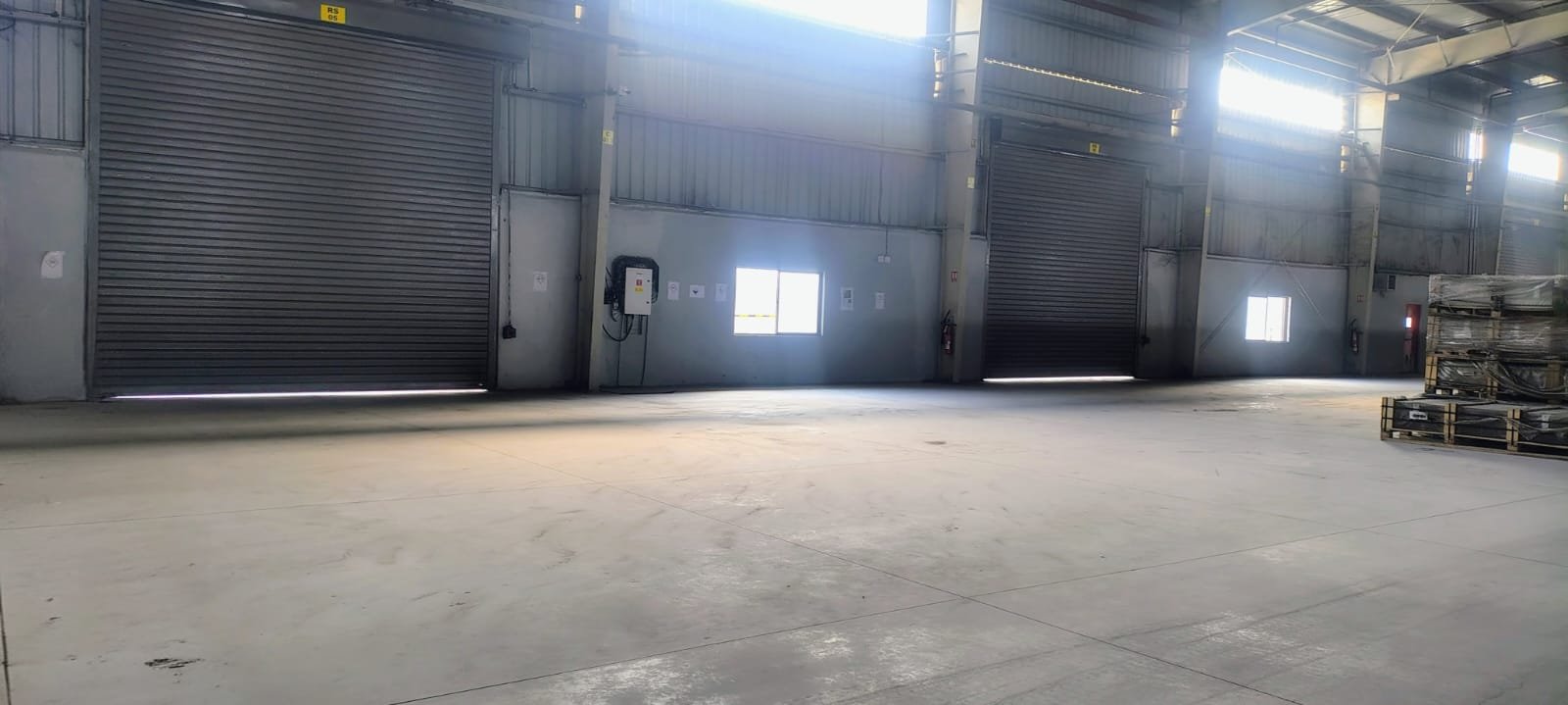 Warehouse roller shutter doors